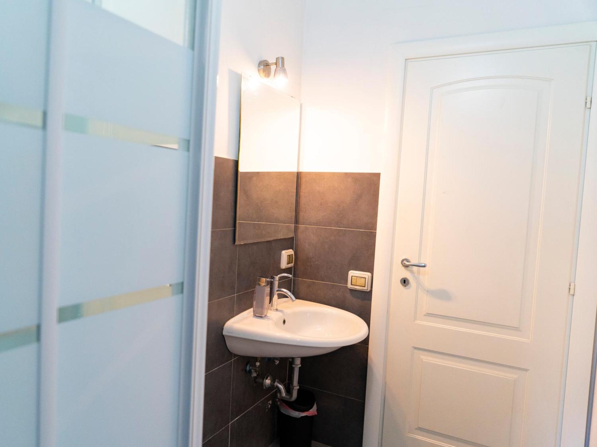 Salotto Piramide Bed & Breakfast Рим Стая снимка